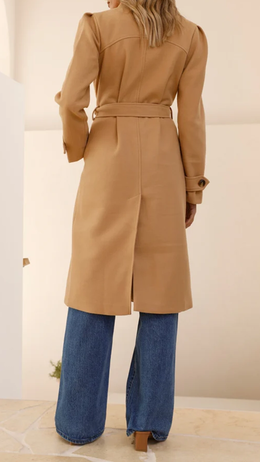 Xenos Coat - Black - Image 17